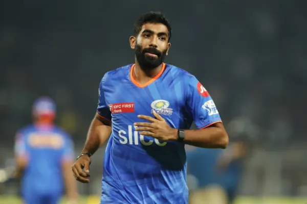 Kavya-Preeti-Ambani-Dhoni-Kohli all like this fierce bowler, he will cross the bid of 50 crores in IPL 2025 2 Jasprit Bumrah