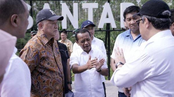 Maruarar Sirait bersama Aguan, Prajogo Pangestu, Franky Widjaja, hingga Boy Thohir bersama Menteri Investasi Bahlil bahas IKN. <div class=