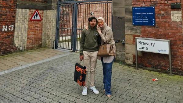 Dimas Aryo baskoro anak Arzeti Bilbina