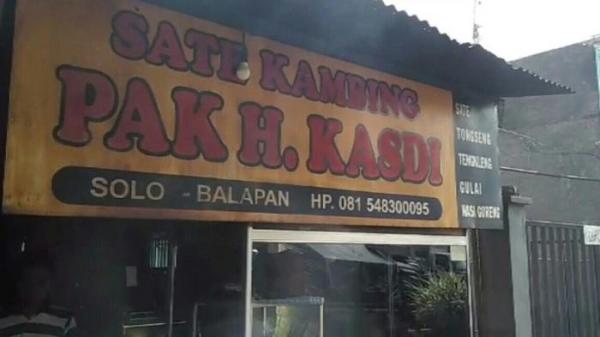 KULINER SOLO - Warung Sate Kambing H. Kasdi di dekat Stasiun Solo, Balapan, Jawa Tengah