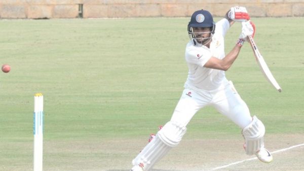 6,6,6,6,6,4,4,4,4,4..... Manish Pandey's bat roared in Ranji Trophy, wreaking havoc on bowlers and scoring 238 runs 2