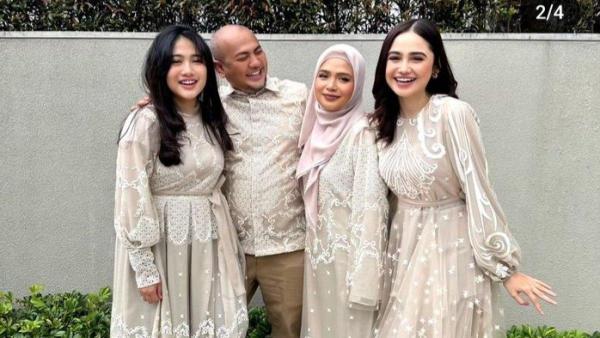 Potret keluarga Syifa Hadju