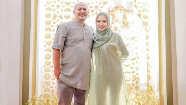 Potret ayah dan ibu Syifa Hadju