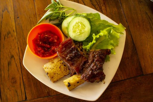 Dulunya Makanan Orang Miskin, Kini Iga Bakar Jadi Makanan Mahal