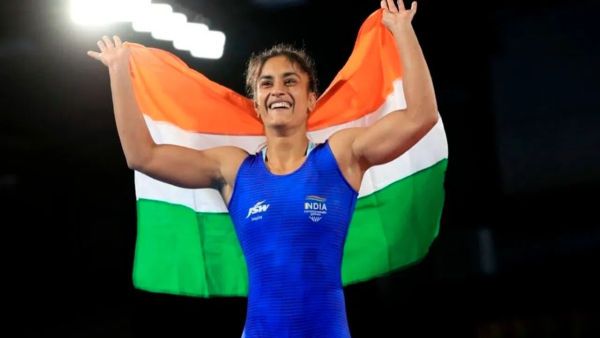 Vinesh Phogat creates history, makes it to the finals of Paris Olympics, India's fourth medal confirmed