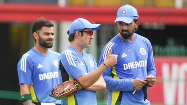 Are these 3 players of Team India not even worthy of playing against Pakistan, they get a chance in every match due to their friendship with Gambhir 2