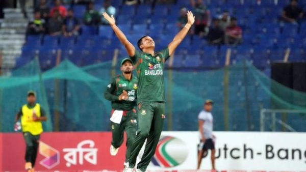 This dangerous all-rounder went into depression after India lost the ODI series, stayed away from cricket for 2 months This dangerous all-rounder went into depression after India lost the ODI series, stayed away from cricket for 2 months