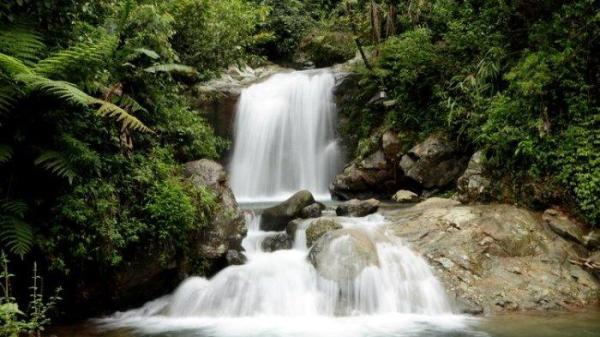 Curug Hordeng, tempat wisata yang disebut sebagai surga tersembunyi di Bogor karena menawarkan panorama alam yang indah.