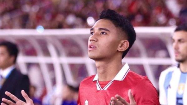 Pemain Timnas Indonesia, Marselino Ferdinan, dalam laga menghadapi Argentina di SUGBK, Senin (19/6/2023).