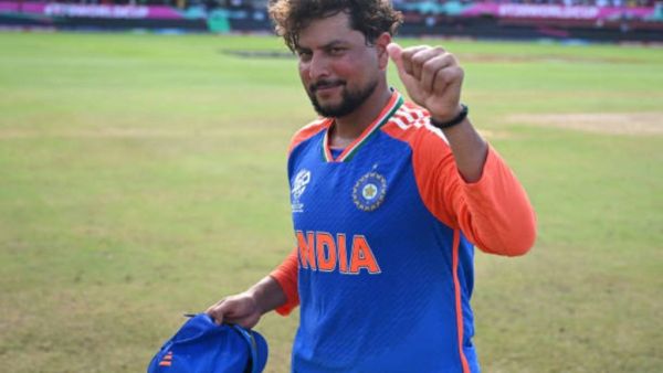 Bad news for Kuldeep Yadav before Bangladesh series, out of Test series, Chahal's younger brother will replace him 1