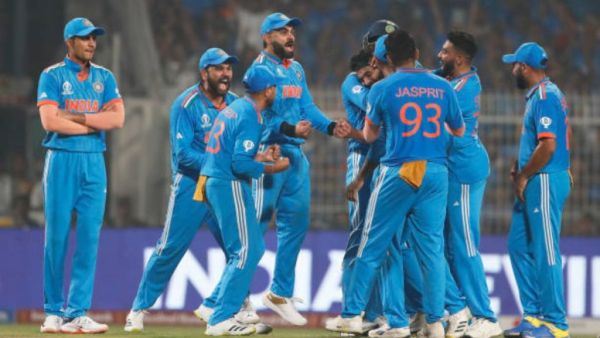 Shakib Al Hasan selected his all-time ODI XI, included 3 players from Team India and made Dhoni the captain 2