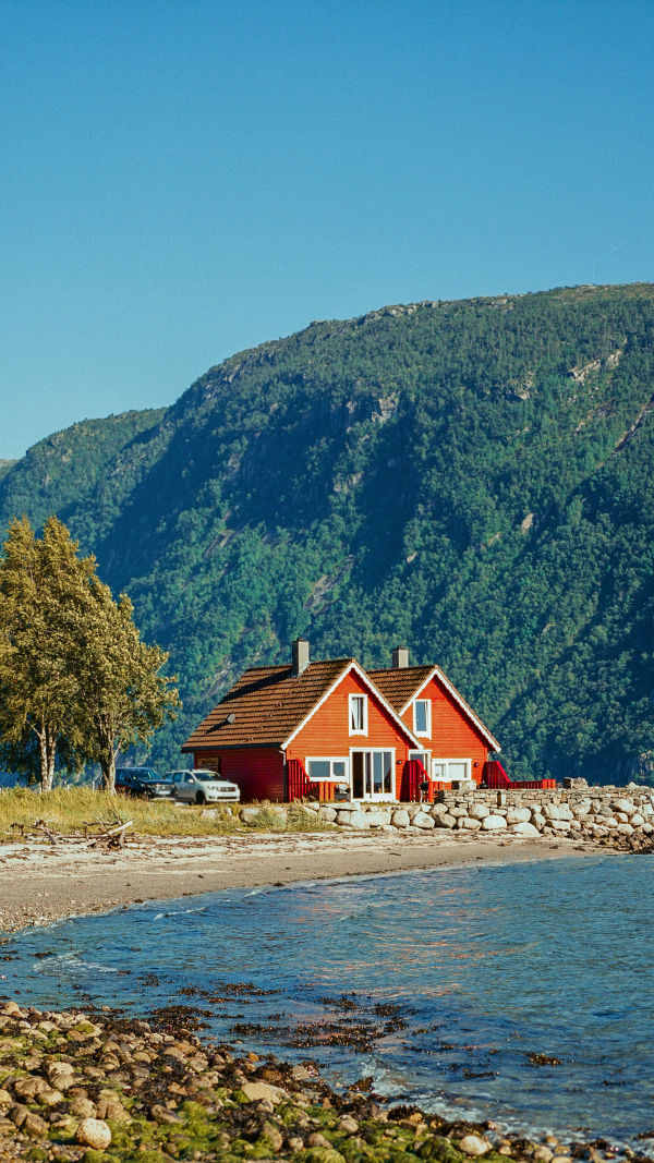 Norwegian Scenic Highlights