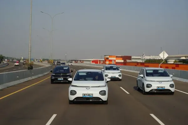 Wuling Cloud EV