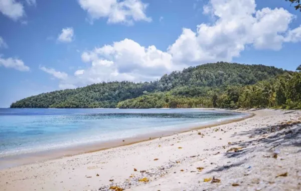 Pulau Gebe di Halmahera Tengah