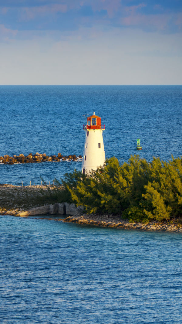 Nassau Harbor Beacon