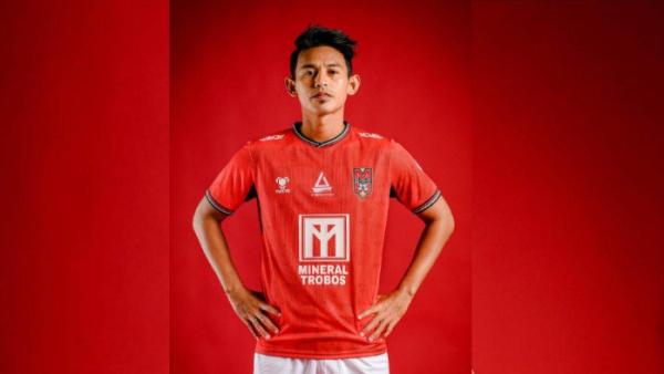 Hari Nur Yulianto berseragam Malut United di Liga 2