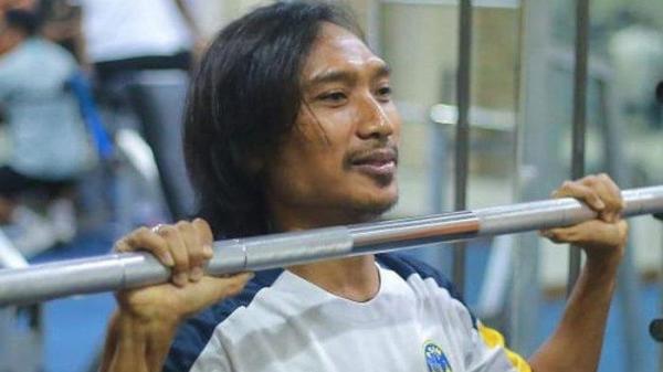 Hariono, mantan pemain Persib Bandung yang kini membela PSIS Jogja di Liga 2.