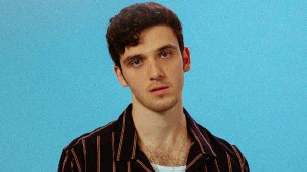 Cosmo.ph, Penyanyi Lauv
