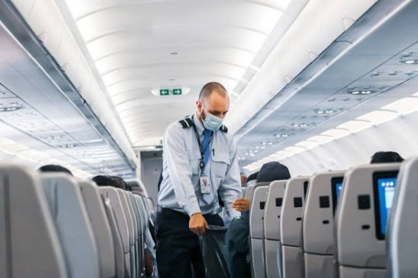 Cara Reschedule Tiket Pesawat di Traveloka. Foto hanya ilustrasi. Sumber foto: Unsplash/Lukas