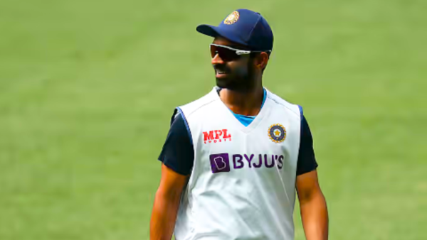 Big Breaking: Team's problems increased before Chennai Test, 36 year old Indian batsman got injured, tweeted saying- I will not be able to play now... <div style= Ajinkya Rahane