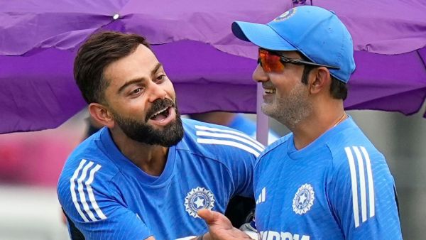 Virat Kohli And Gautam Gambhir Funny Photo Pti