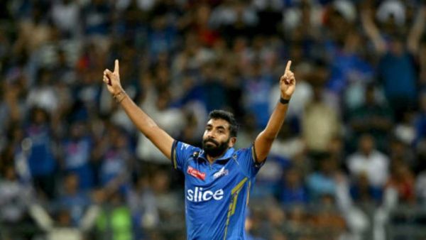 Jaspreet Bumrah will leave Mumbai Indians, this dangerous team offered him a huge amount of Rs 32 crore for IPL 2025 2