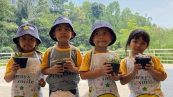 WOW Sarae Hills yang memiliki konsep edukasi dan entertaiment.