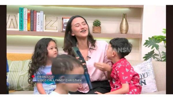 Bintang sinetron Jangan Bercerai Bunda