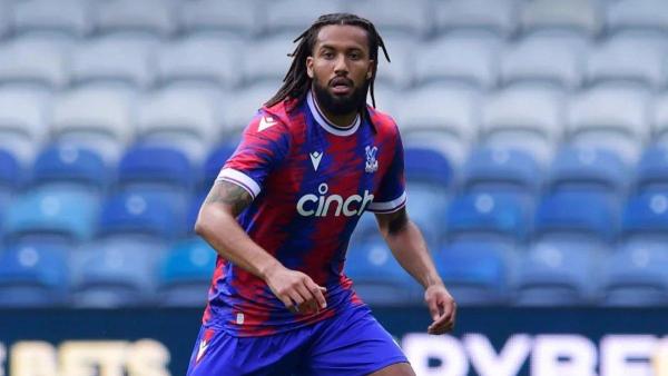 Gelandang jangkar Crystal Palace keturunan Timnas Indonesia yang kans buat bintang Persib Bandung semakin tersingkir, Jairo Riedewald.