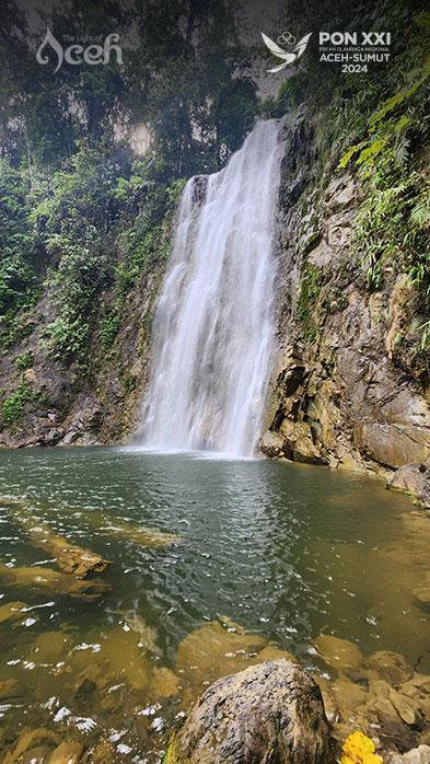 Pemandangan di Air Terjun Sijuk (Atu Kapur) di Kabupaten Aceh Timur.