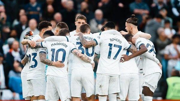 Tottenham Hotspurs kalah 0-2 dari Man City di laga tunda Liga Inggris, para suporter justru bergemuruh bahagia kirim ledekan untuk Arsenal