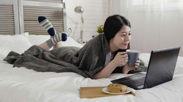 Buat yang suka menampilkan sesuatu, kamu bisa coba aplikasi streaming, nih.