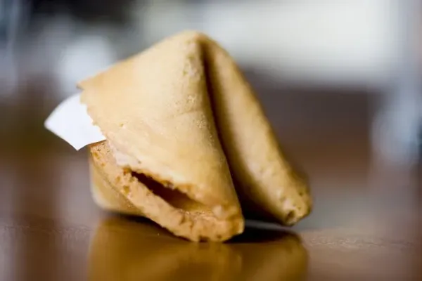 5 Fakta Fortune Cookie yang Dianggap Pembawa Keberuntungan