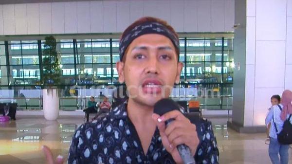 Kim Hawt bongkar sosok yang adu domba Lolly dan Nikita Mirzani.