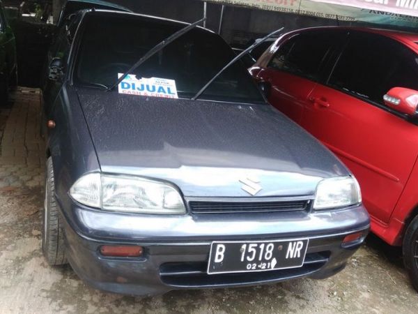 Ilustrasi mobil bekas  suzuki estem