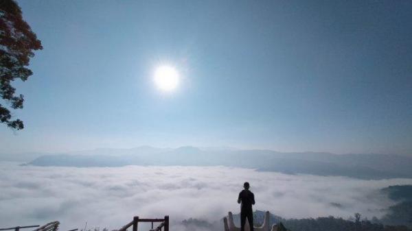 Wisata Negeri di Atas Awan di Kabupaten Lebak.