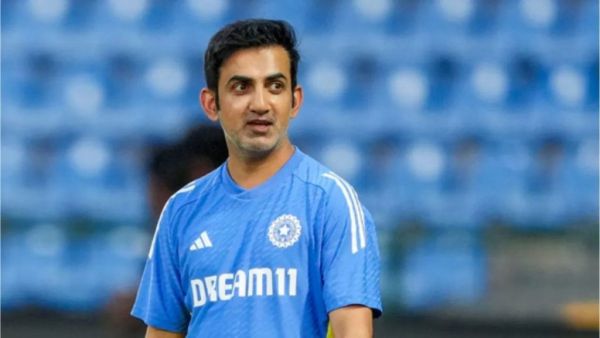 Gautam Gambhir, who is bullying Team India fiercely, ended the career of Kohli's favorite in one stroke.