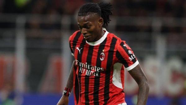 Aksi Rafael Leao pada duel Liga Champions AC Milan vs Liverpool, di Stadion San Siro, Rabu (18/9/2024).