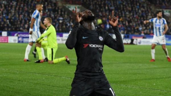 Gelandang Chelsea, Tiemoue Bakayoko.