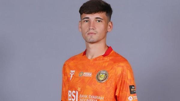 Profil Deri Corfe