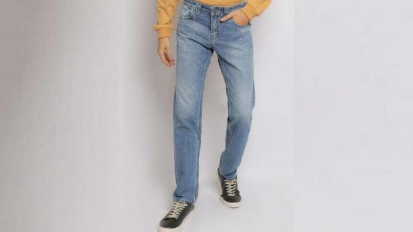 Celana Jeans Slim Fit cocok untuk siapa?