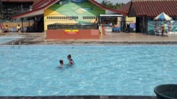 Pemandian air panas Batu Kuwung