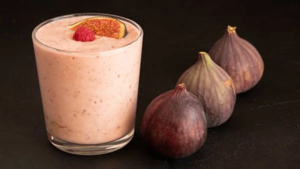 healthy fig milk