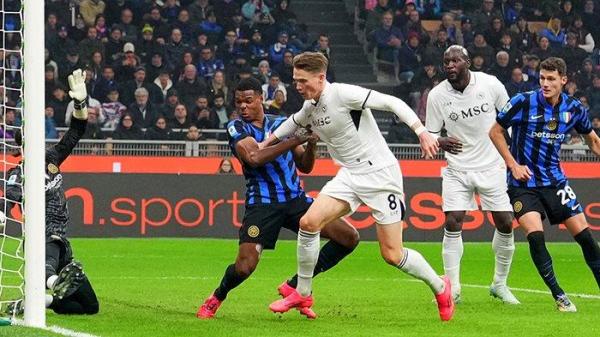 Scott McTominay Napoli 101124
