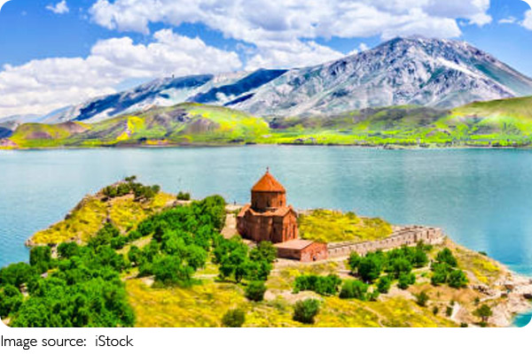 Yerevan: Beyond the Obvious
