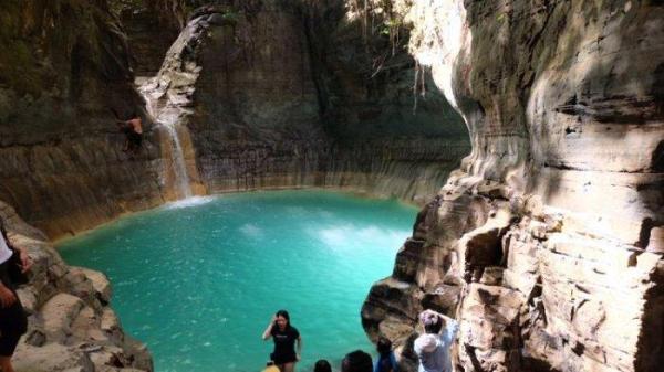Air Terjun Wai Marang di Kabupaten Sumba Timur, Nusa Tenggara Timur.