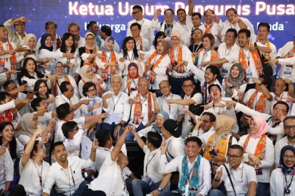Pengurus-Pusat-Keluarga-Alumni-Universitas-Gadjah-Mada.jpg
