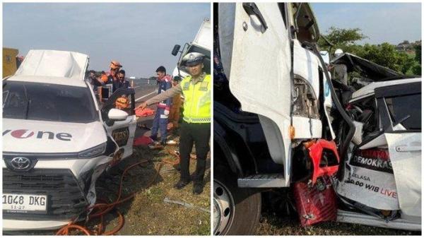 Kondisi Mobil TVOne saat mengalami kecelakaan lalu lintas di Tol Pemalang-Batang atau dari arah Jakarta menuju Semarang, Kamis (31/10/2024).