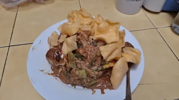 5 Rekomendasi Kuliner Depok Enak dari Ayu Ting Ting dan Praz Teguh