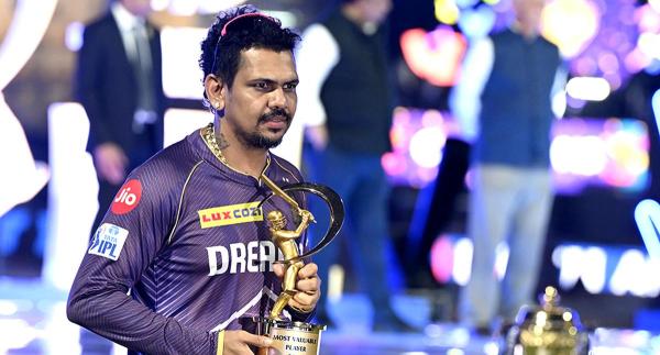 KKR Sunil Narine with most valuable player award of the TATA IPL 2024. 